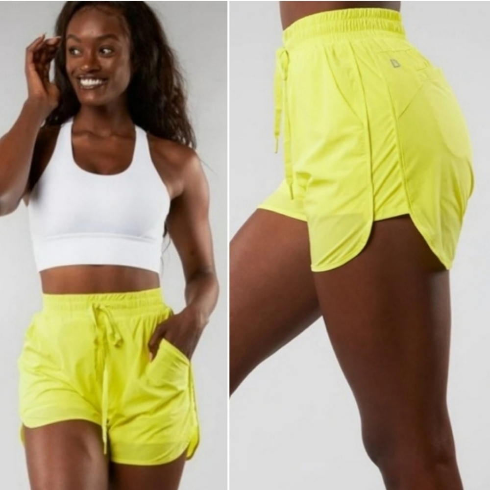 Buff Bunny Flo Shorts in Tiki Yellow